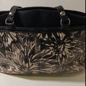 Patricia Nash poppy sunflower tote